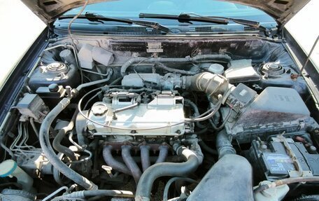 Mitsubishi Carisma I, 2000 год, 260 000 рублей, 3 фотография