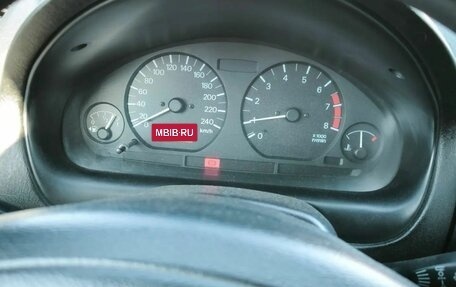 Mitsubishi Carisma I, 2000 год, 260 000 рублей, 2 фотография