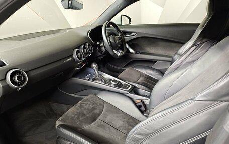 Audi TT, 2017 год, 2 495 000 рублей, 13 фотография