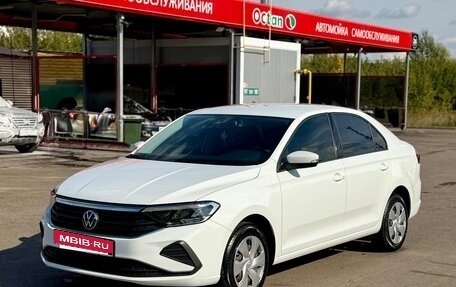 Volkswagen Polo VI (EU Market), 2021 год, 1 650 000 рублей, 2 фотография