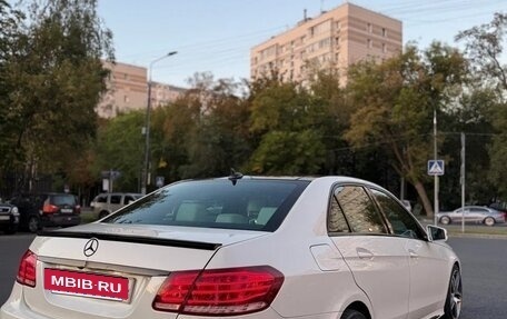 Mercedes-Benz E-Класс, 2014 год, 2 790 000 рублей, 3 фотография