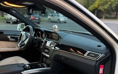 Mercedes-Benz E-Класс, 2014 год, 2 790 000 рублей, 9 фотография