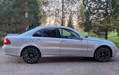Mercedes-Benz E-Класс, 2007 год, 750 000 рублей, 6 фотография