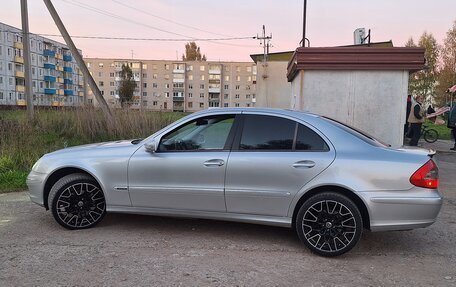 Mercedes-Benz E-Класс, 2007 год, 750 000 рублей, 10 фотография