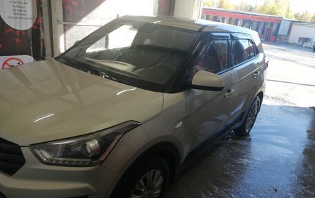 Hyundai Creta I рестайлинг, 2019 год, 1 750 000 рублей, 3 фотография