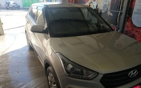 Hyundai Creta I рестайлинг, 2019 год, 1 750 000 рублей, 4 фотография