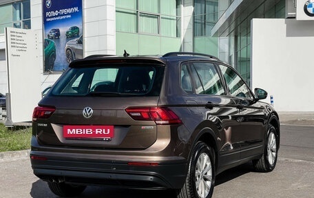 Volkswagen Tiguan II, 2019 год, 2 297 000 рублей, 5 фотография