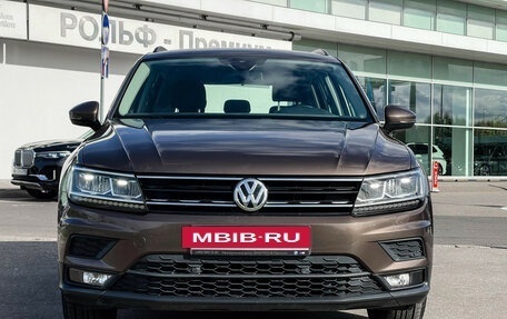 Volkswagen Tiguan II, 2019 год, 2 297 000 рублей, 2 фотография