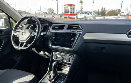 Volkswagen Tiguan II, 2019 год, 2 297 000 рублей, 9 фотография