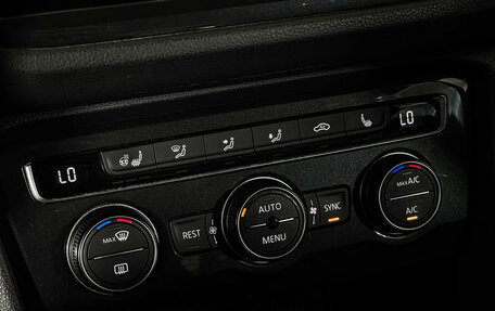 Volkswagen Tiguan II, 2019 год, 2 297 000 рублей, 16 фотография