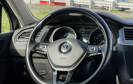 Volkswagen Tiguan II, 2019 год, 2 297 000 рублей, 14 фотография