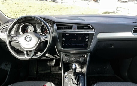 Volkswagen Tiguan II, 2019 год, 2 297 000 рублей, 12 фотография