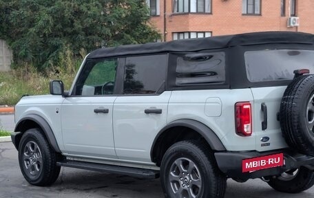 Ford Bronco, 2022 год, 6 400 000 рублей, 7 фотография
