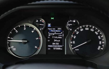Toyota Land Cruiser Prado 150 рестайлинг 2, 2018 год, 5 390 000 рублей, 12 фотография