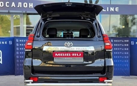 Toyota Land Cruiser Prado 150 рестайлинг 2, 2018 год, 5 390 000 рублей, 33 фотография