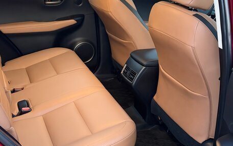 Lexus NX I, 2016 год, 2 850 000 рублей, 13 фотография