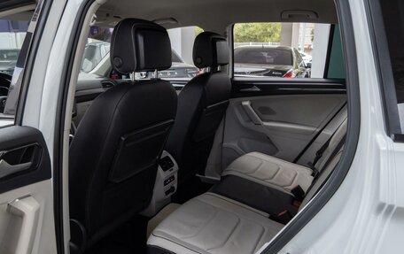 Volkswagen Tiguan II, 2017 год, 2 750 000 рублей, 13 фотография