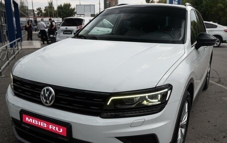 Volkswagen Tiguan II, 2017 год, 2 750 000 рублей, 6 фотография