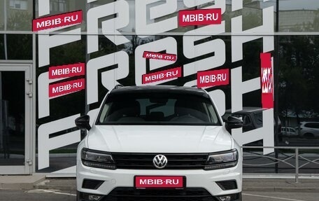 Volkswagen Tiguan II, 2017 год, 2 750 000 рублей, 3 фотография