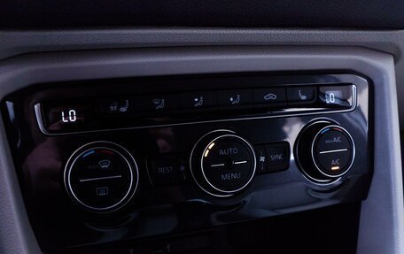 Volkswagen Tiguan II, 2017 год, 2 750 000 рублей, 19 фотография