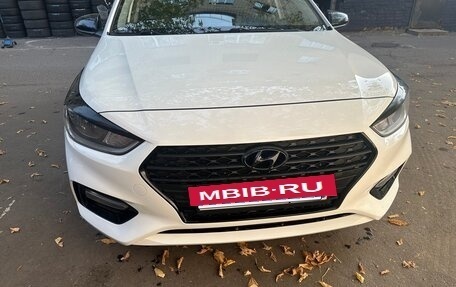 Hyundai Solaris II рестайлинг, 2017 год, 1 350 000 рублей, 15 фотография