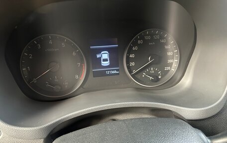 Hyundai Solaris II рестайлинг, 2017 год, 1 350 000 рублей, 28 фотография