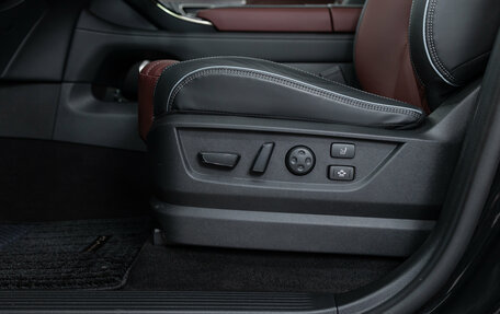 Infiniti QX80, 2026 год, 16 790 000 рублей, 14 фотография