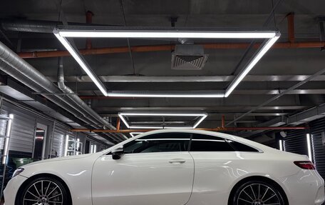 Mercedes-Benz E-Класс, 2017 год, 3 200 000 рублей, 2 фотография