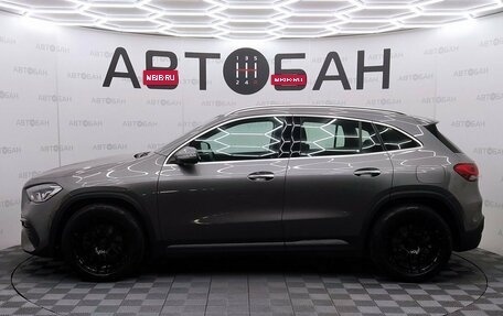 Mercedes-Benz GLA, 2020 год, 3 900 000 рублей, 4 фотография