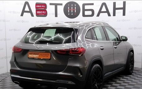 Mercedes-Benz GLA, 2020 год, 3 900 000 рублей, 3 фотография