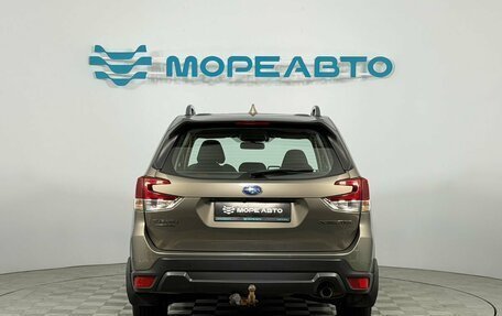 Subaru Forester, 2018 год, 2 350 000 рублей, 6 фотография