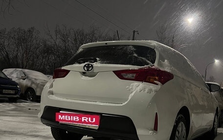 Toyota Auris II, 2015 год, 1 300 000 рублей, 4 фотография