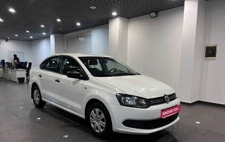 Volkswagen Polo VI (EU Market), 2015 год, 820 000 рублей, 1 фотография