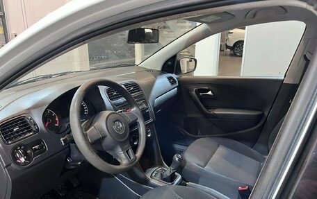 Volkswagen Polo VI (EU Market), 2015 год, 820 000 рублей, 21 фотография