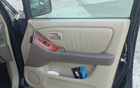 Lexus RX IV рестайлинг, 2003 год, 900 000 рублей, 2 фотография
