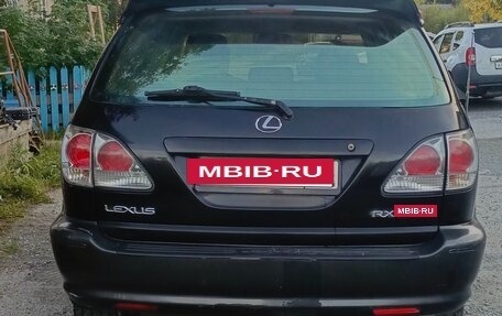 Lexus RX IV рестайлинг, 2003 год, 900 000 рублей, 6 фотография