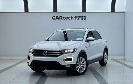 Volkswagen T-Roc I, 2022 год, 1 384 000 рублей, 10 фотография