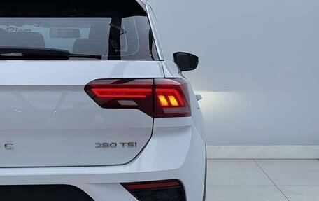 Volkswagen T-Roc I, 2022 год, 1 384 000 рублей, 14 фотография
