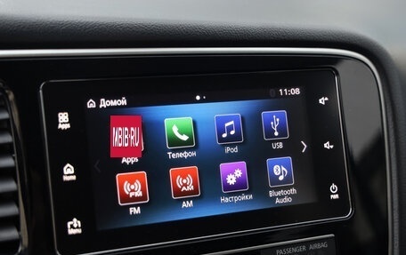 Mitsubishi Outlander III рестайлинг 3, 2018 год, 2 349 000 рублей, 14 фотография