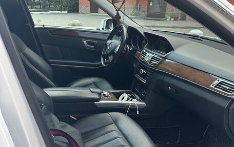 Mercedes-Benz E-Класс, 2014 год, 2 600 000 рублей, 6 фотография