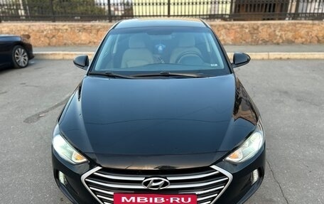 Hyundai Elantra VI рестайлинг, 2016 год, 1 060 000 рублей, 5 фотография