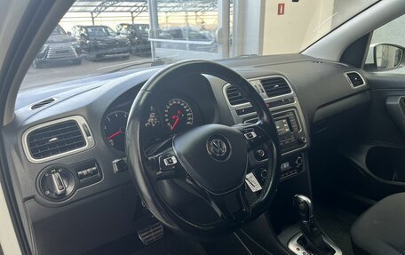 Volkswagen Polo VI (EU Market), 2016 год, 1 000 000 рублей, 7 фотография