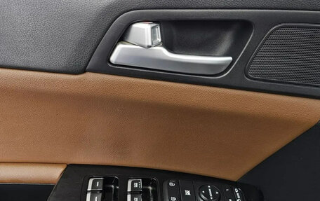 KIA Sportage IV рестайлинг, 2020 год, 1 800 000 рублей, 10 фотография