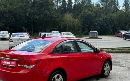 Chevrolet Cruze II, 2012 год, 500 000 рублей, 3 фотография