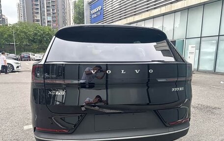 Volvo XC70, 2026 год, 6 700 000 рублей, 4 фотография