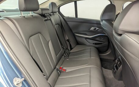 BMW 3 серия, 2025 год, 5 930 000 рублей, 13 фотография