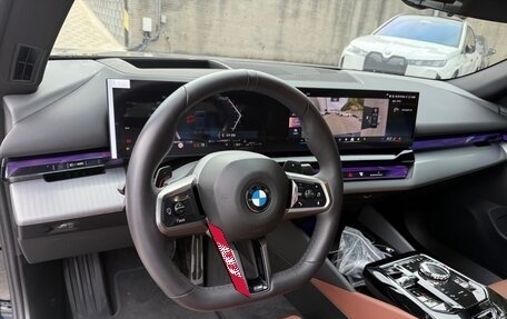 BMW 5 серия, 2025 год, 8 100 548 рублей, 13 фотография