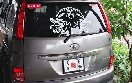 Toyota ISis I, 2009 год, 1 050 000 рублей, 3 фотография