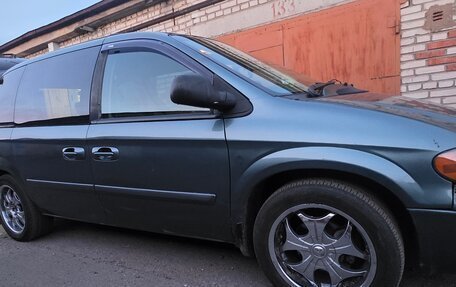 Dodge Caravan IV, 2005 год, 550 000 рублей, 5 фотография