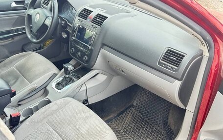 Volkswagen Jetta VI, 2006 год, 400 000 рублей, 7 фотография